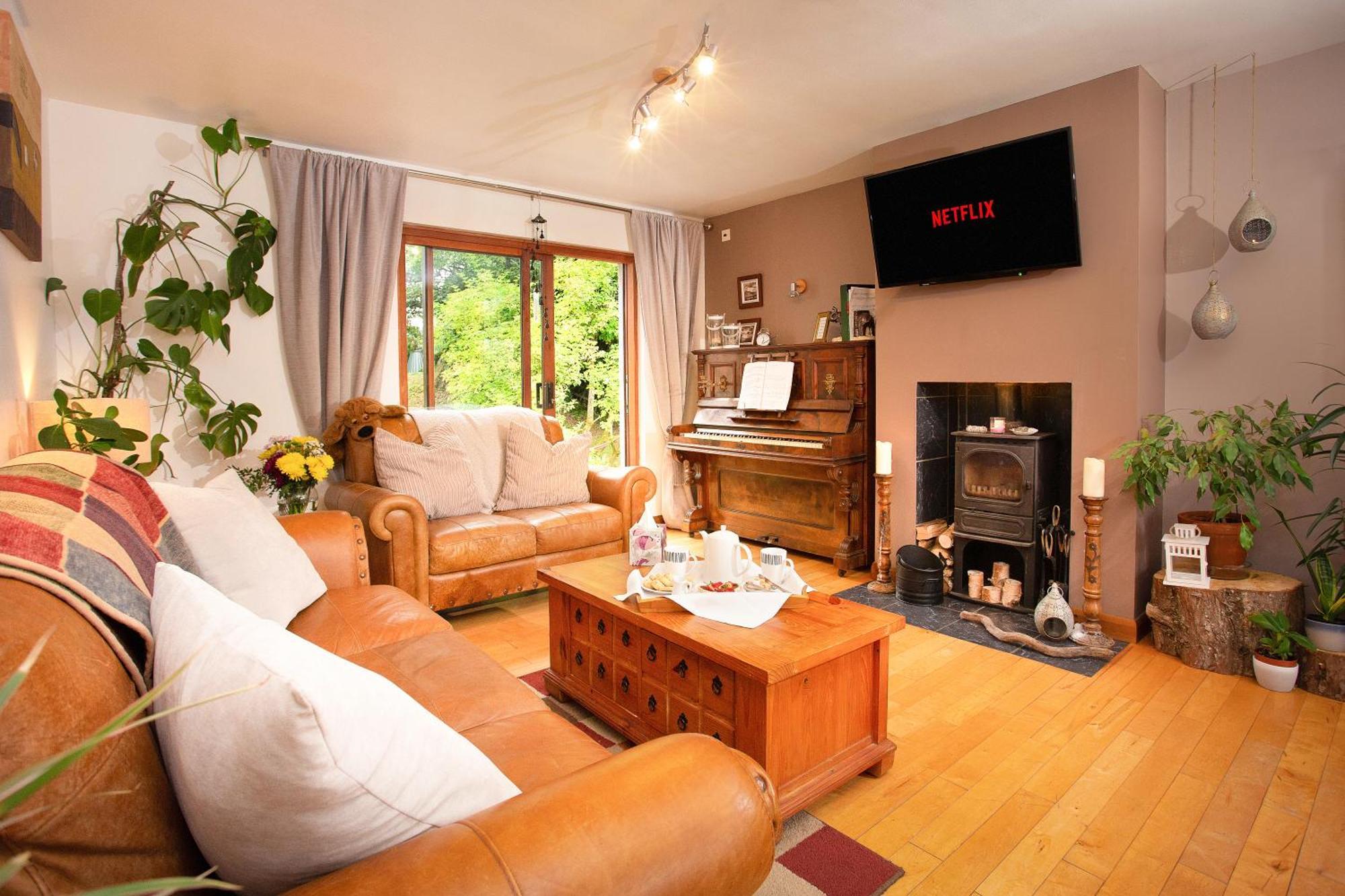 Beechwood Lodge Guesthouse Alness Ngoại thất bức ảnh