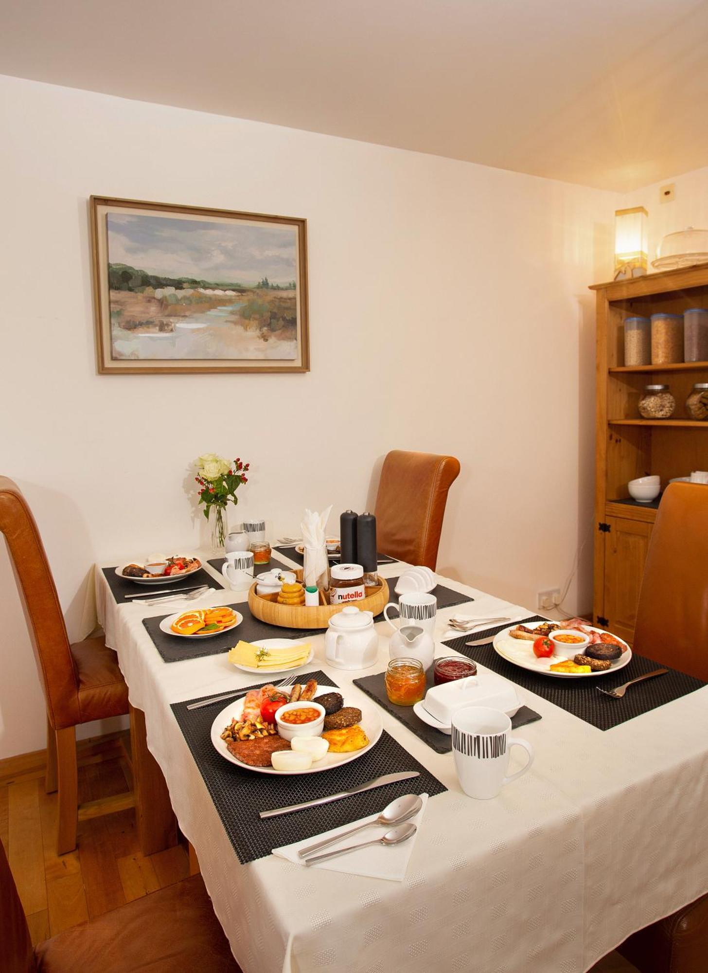 Beechwood Lodge Guesthouse Alness Ngoại thất bức ảnh