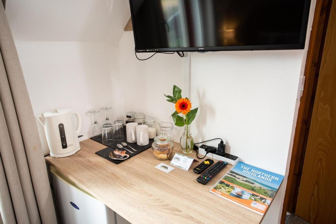 Beechwood Lodge Guesthouse Alness Ngoại thất bức ảnh