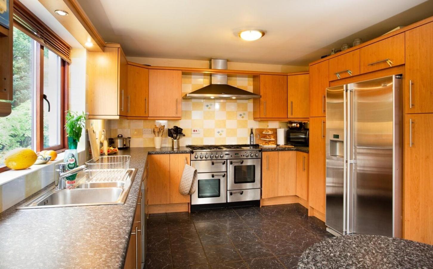 Beechwood Lodge Guesthouse Alness Ngoại thất bức ảnh